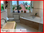 Badezimmer Ansicht 1