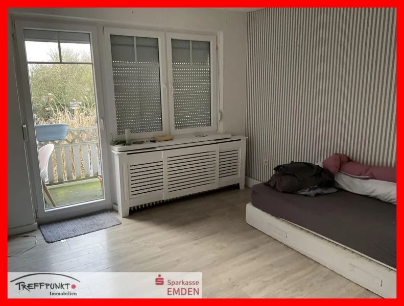 Elternschlafzimmer mit Ausgang zum Balkon (Ansicht I)