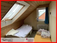 Schlafzimmer 1 DG