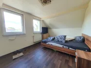 Schlafzimmer DG