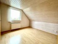 Schlafzimmer DG (Haus 2)