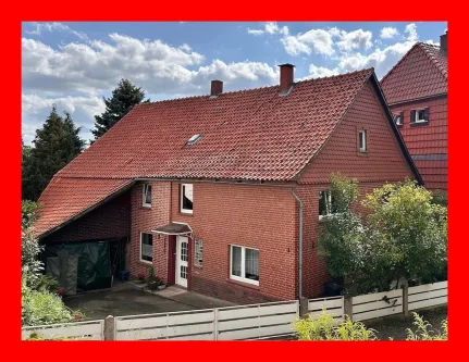 Hausansicht - Haus kaufen in Bockenem - Wohnen mit Potential in idyllischer Lage