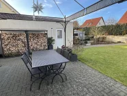 Garage und Hobbygarten