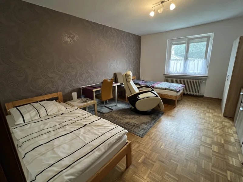 Schlafzimmer EG