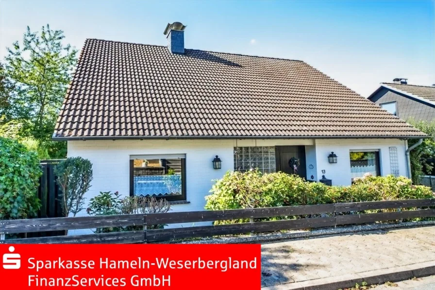  - Haus kaufen in Bodenwerder - Solides Einfamilienwohnhaus in bester Lage