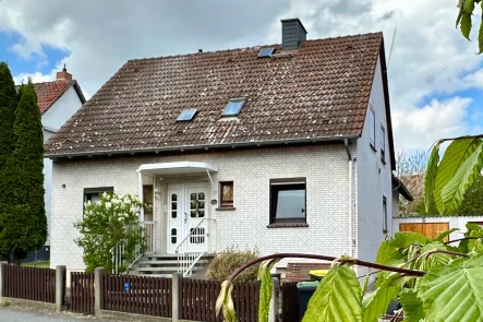 Ansicht - Haus kaufen in Gielde - Ein-/Zweifamilienhaus in Gielde
