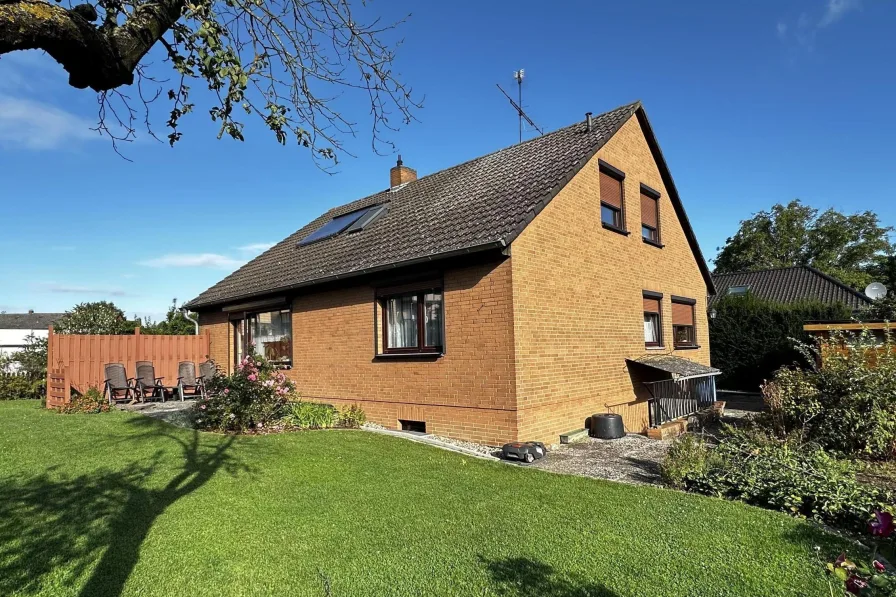 Ansicht - Haus kaufen in Wolfenbüttel - Ein-/Zweifamilienhaus in Wolfenbüttel