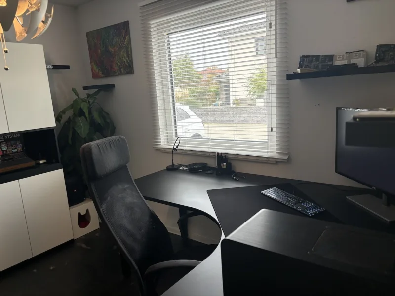 Büro / Gast EG