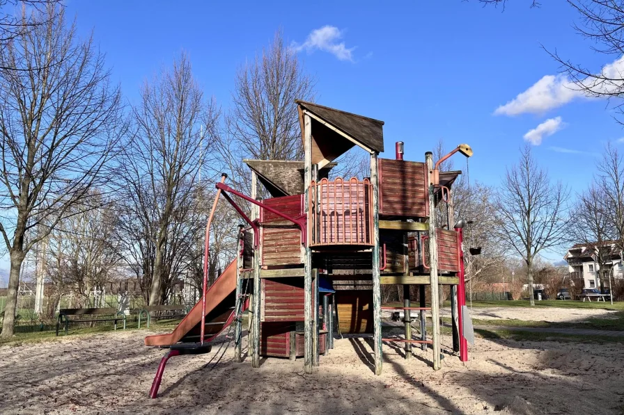 Spielplatz im Wohngebiet