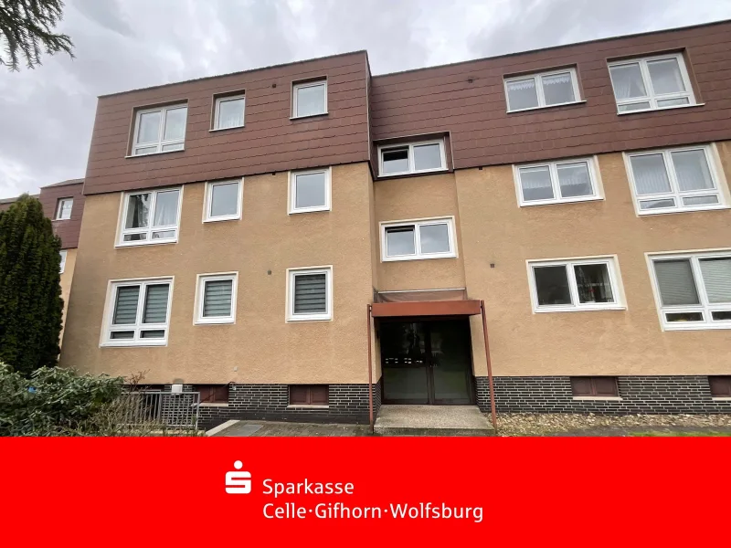 Vorderansicht/ Eingangsbereich - Wohnung kaufen in Gifhorn - ETW mit separater Garage zur Selbstnutzung oder Vermietung in Gifhorn