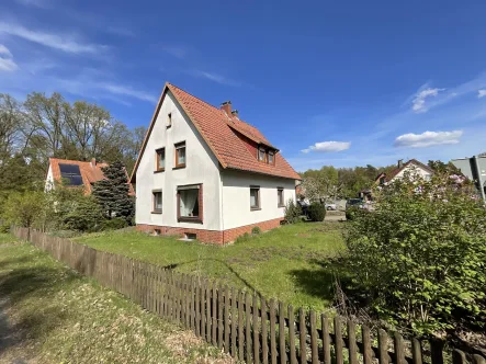 Impressionen "Außen" - Haus kaufen in Unterlüß - Grundsolides Einfamilienhaus auf Erbpachtgrundstück