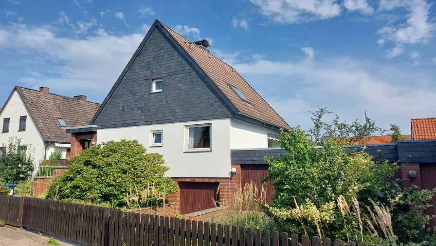 Bild 1 - Haus kaufen in Celle - attraktive Wohnlage