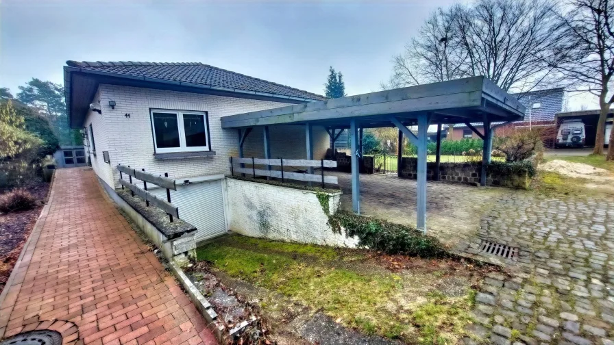 Garage und Carport