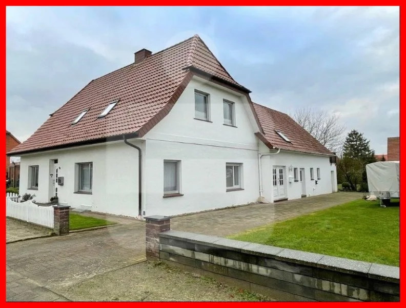  - Haus kaufen in Sulingen - Zwei Wohnungen mit großem Grundstück in zentraler LagePreis Verhandlungsbasis