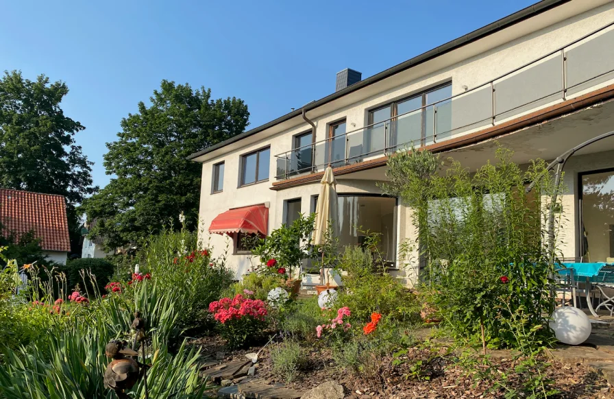 Bild 3 - Haus kaufen in Göttingen - Villa mit Einliegerwohnung