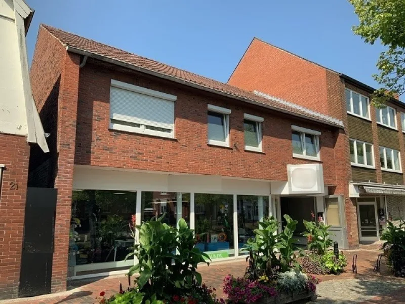 Titel - Haus kaufen in Papenburg - Wohn-und Geschäftshaus am Papenburger Hauptkanal