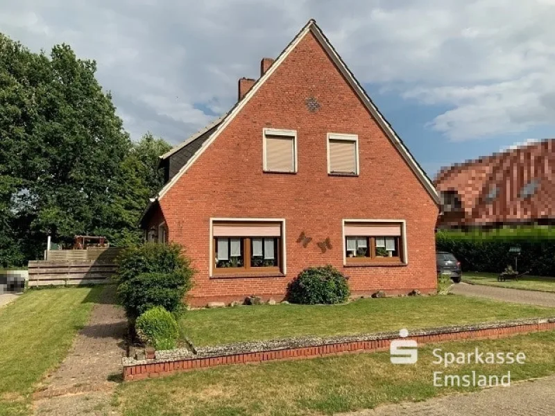 Außenansicht - Haus kaufen in Esterwegen - Attraktives Haus im Herzen von Esterwegen