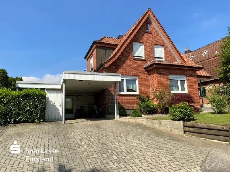 Straßenansicht - Haus kaufen in Lingen - Familienabenteuer in Lingen