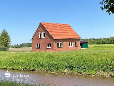 Vorderansicht - Haus kaufen in Twist - Historie trifft Moderne Einfamilienhaus in Twist – Siedlung