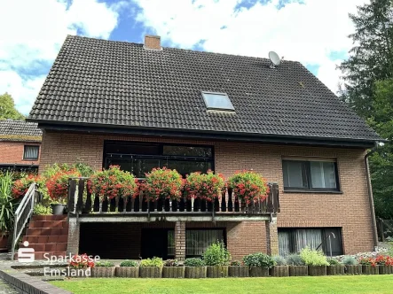 Titelbild - Haus kaufen in Haselünne - Einfamilienhaus mit Traumgrundstück und Scheune