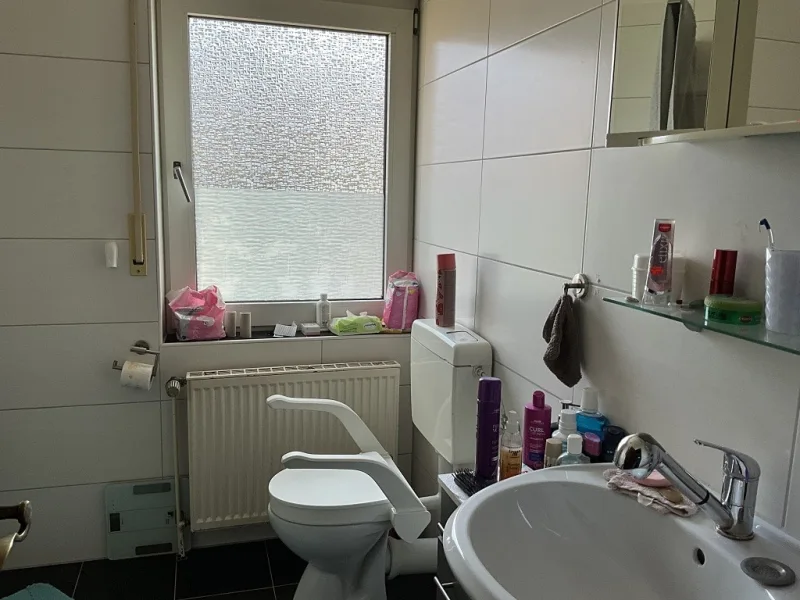 Badezimmer EG