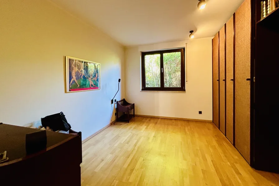 Büro/Gästezimmer