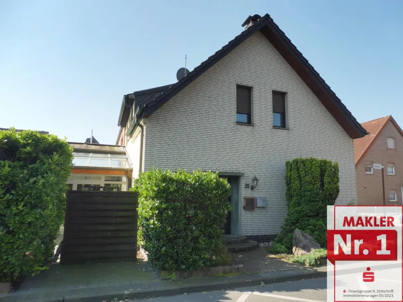 REH 8153 - Haus kaufen in Wesel - Haus sucht Handwerker!