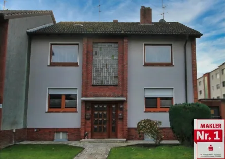 ETW 8542 - Wohnung kaufen in Voerde - Charmante 3-Zimmer-Wohnung mit Balkon und Potenzial zur individuellen Gestaltung in Voerde (Ndrh.)