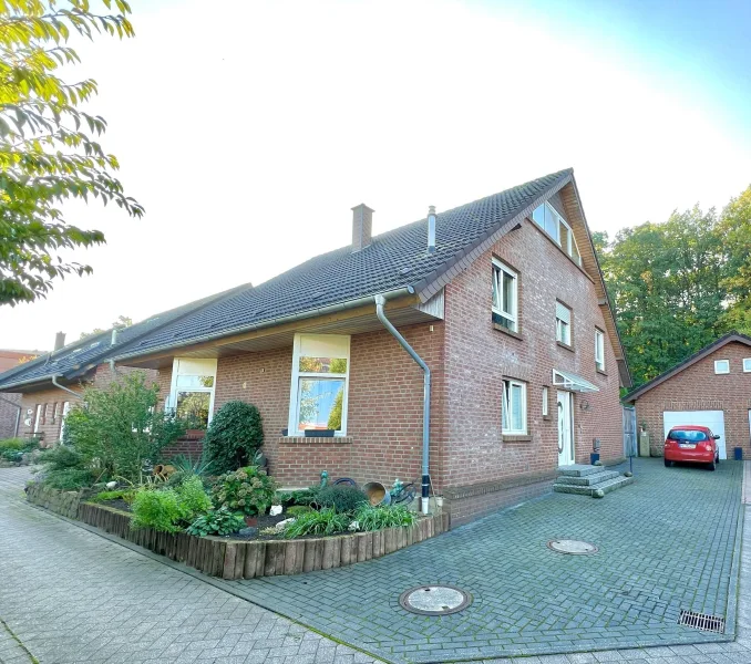 Hausansicht - Haus kaufen in Xanten - Naturnahes Wohnen am Waldrand 