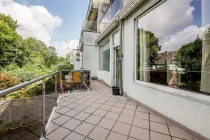 Balkon am Wohnzimmer im EG