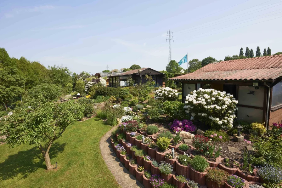 idyllische Kleingärten - Wohnung kaufen in Essen - Moderner Neubau mit gut geschnittenen 2,5- oder 3,5-Räumen mit Garten/Balkon und Aufzug in Frintrop