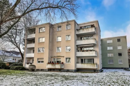 Rückansicht - Wohnung kaufen in Essen - Niemand wohnt über Ihnen - 3,5 Raum-Wohnung mit Balkon im 3. Obergeschoss in Essen-Schonnebeck