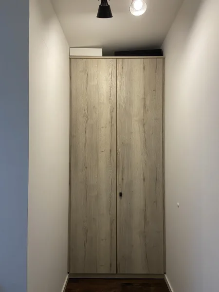 Flur mit Einbauschrank