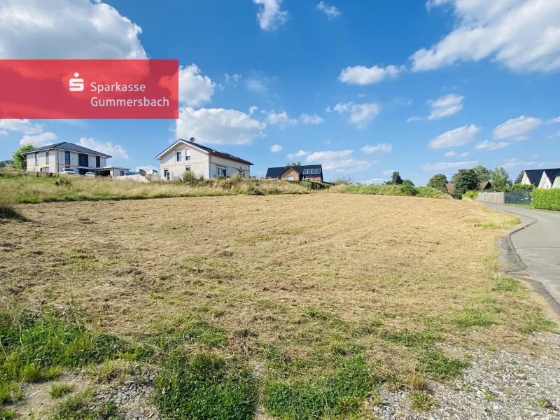 Straßenansicht - Grundstück kaufen in Waldbröl - Baugrundstück in zentraler Lage von Waldbröl!