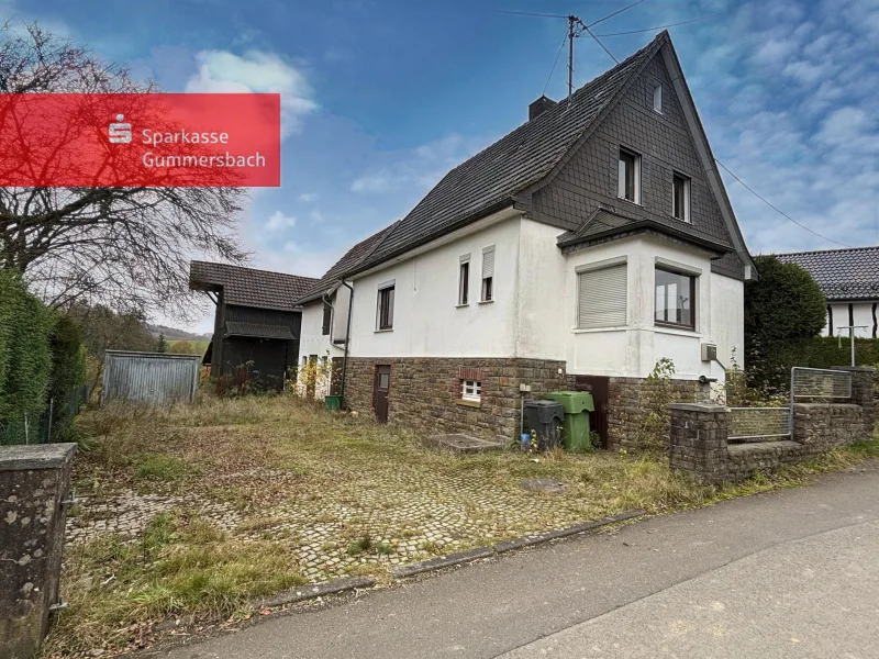  - Haus kaufen in Waldbröl - Charmantes Eigenheim im Dornröschenschlaf!