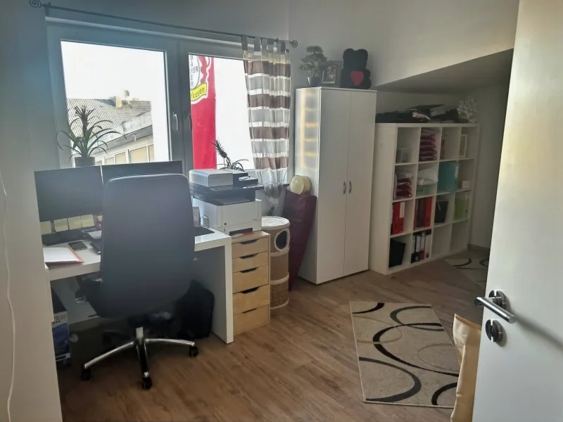 Kinder-/Arbeitszimmer OG