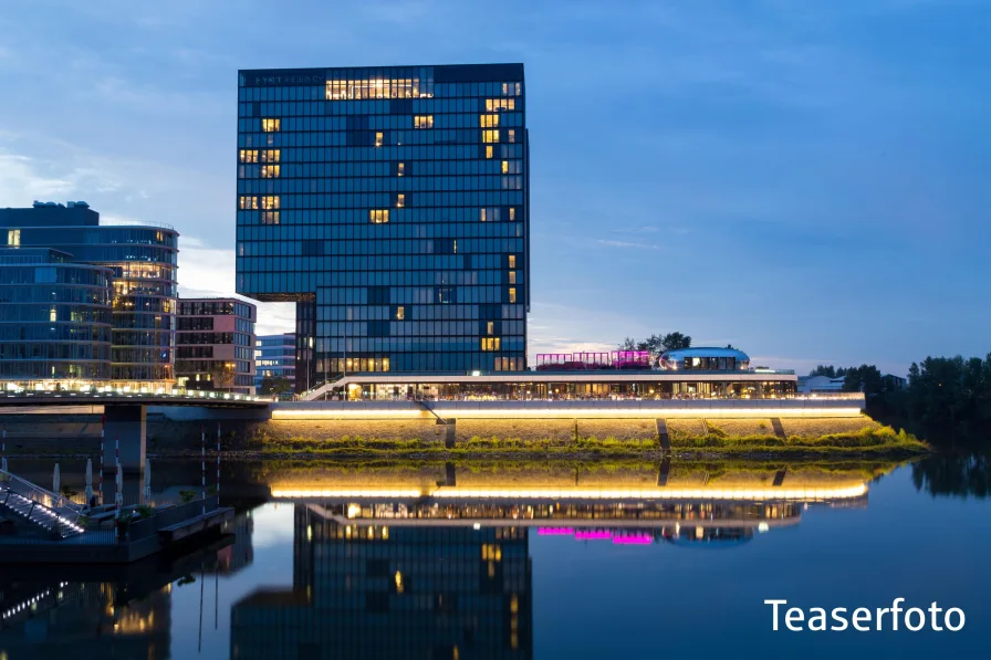 Teaserfoto - Wohnung kaufen in Düsseldorf - Gepflegte und moderne Erdgeschosswohnung mit Balkon im beliebten Stadtteil Pempelfort