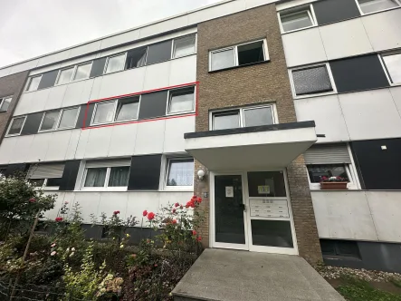 Frontansicht Wohnung - Wohnung kaufen in Ratingen - Vermietete 2-Zimmer-ETW mit Balkon Zentrumsnah!!