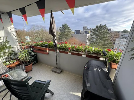 Balkon - Wohnung kaufen in Hilden - Seriös vermietete Kapitalanlage im Hildener Süden!