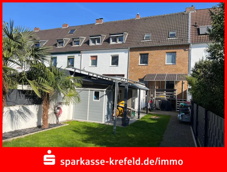 Rückansicht - Haus kaufen in Krefeld - Gepflegtes Reihenhaus mit Garten 
