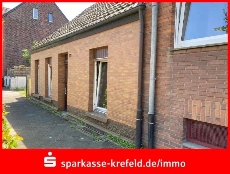 Vorderansicht - Haus kaufen in Kempen - Einfamilienhaus mit Garage