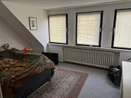 Schlafzimmer DG