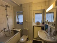 Badezimmer (1. OG)