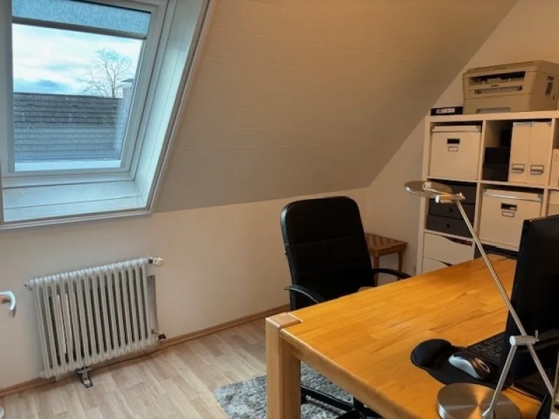 Arbeitszimmer DG