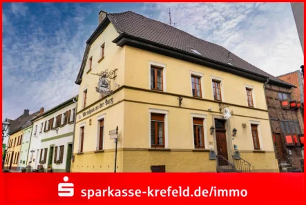 Frontansicht - Haus kaufen in Krefeld - Denkmalgeschütztes Stadthaus als Wohneigentum