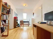 Weiteres Büro / Arbeitszimmer DG