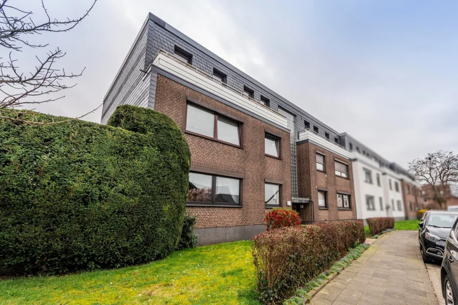 Viel Platz zu vergeben!! - Wohnung kaufen in Korschenbroich - Großzügige Wohnung mit herrlicher Dachterrasse