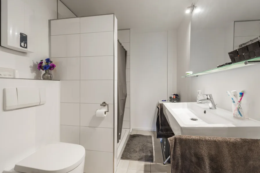 WE2: und Bad mit Dusche en Suite