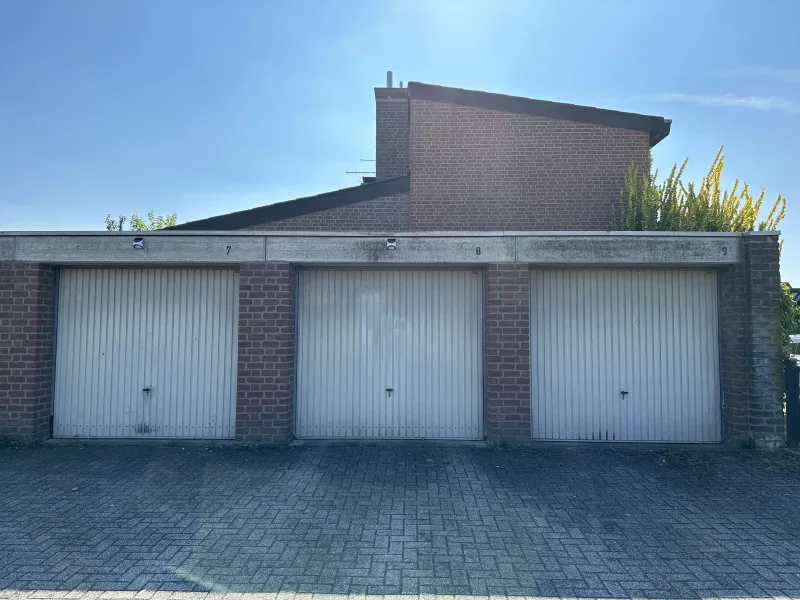 Garage (Nr. 8)