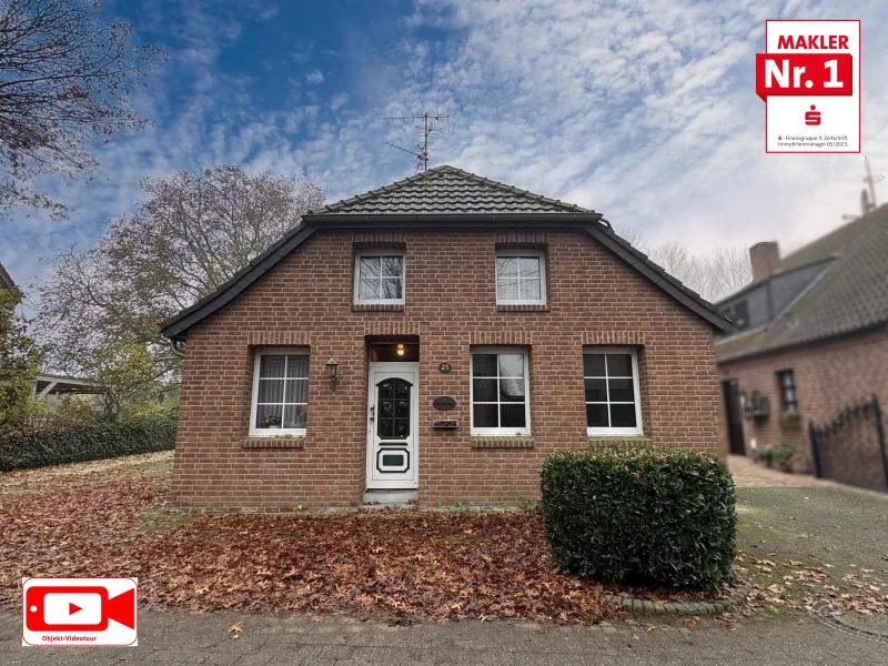 Hausansicht - Haus kaufen in Uedem - Charmantes Landhaus in Keppeln mit Flair und Potenzial 